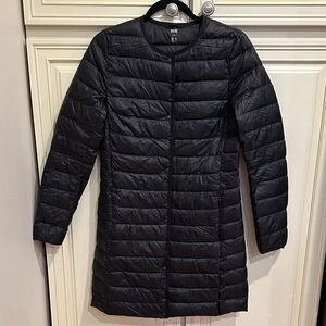 Uniqlo Black Lightweight Jacket (women)